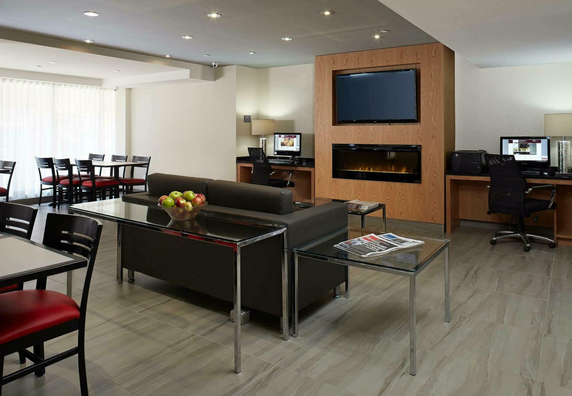 Residence Inn By Marriott Montreal Downtown Εξωτερικό φωτογραφία